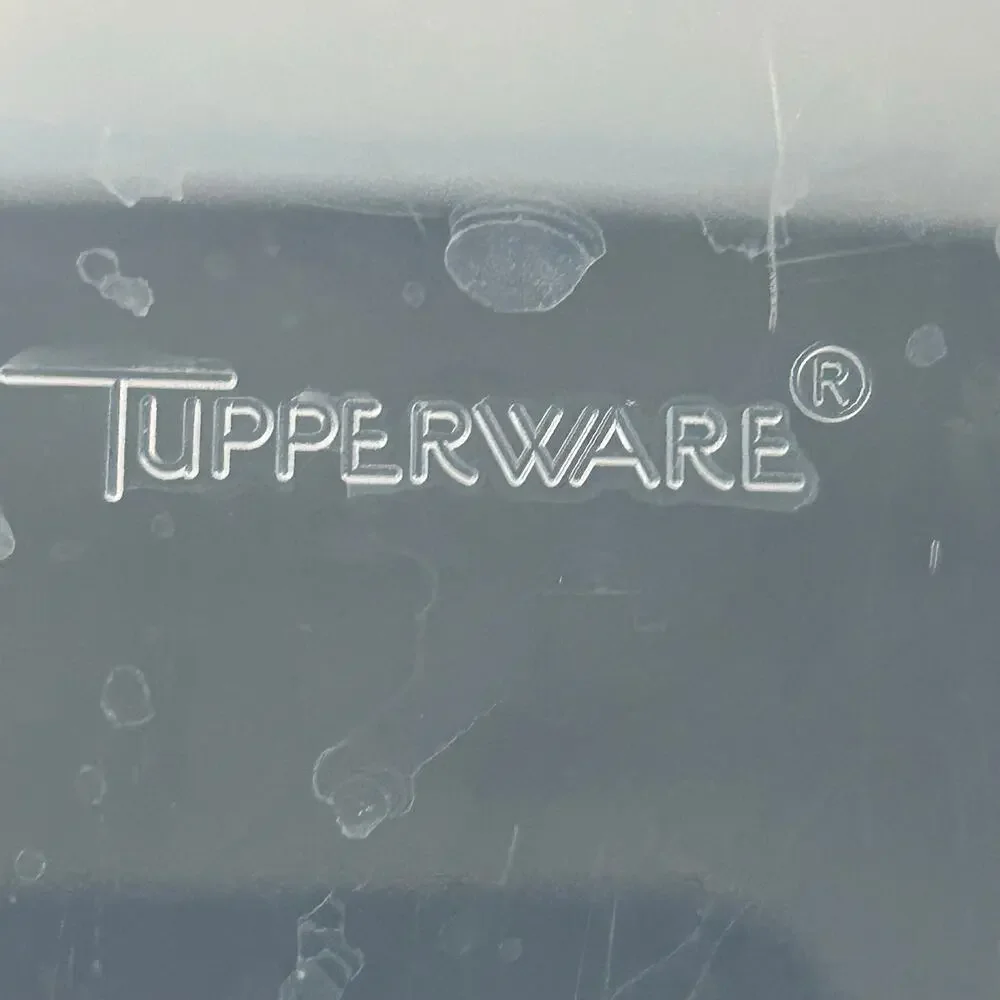 Tupperware Upperware Food Storage Set of 6 with Lids +  Free Chalkboard Labels